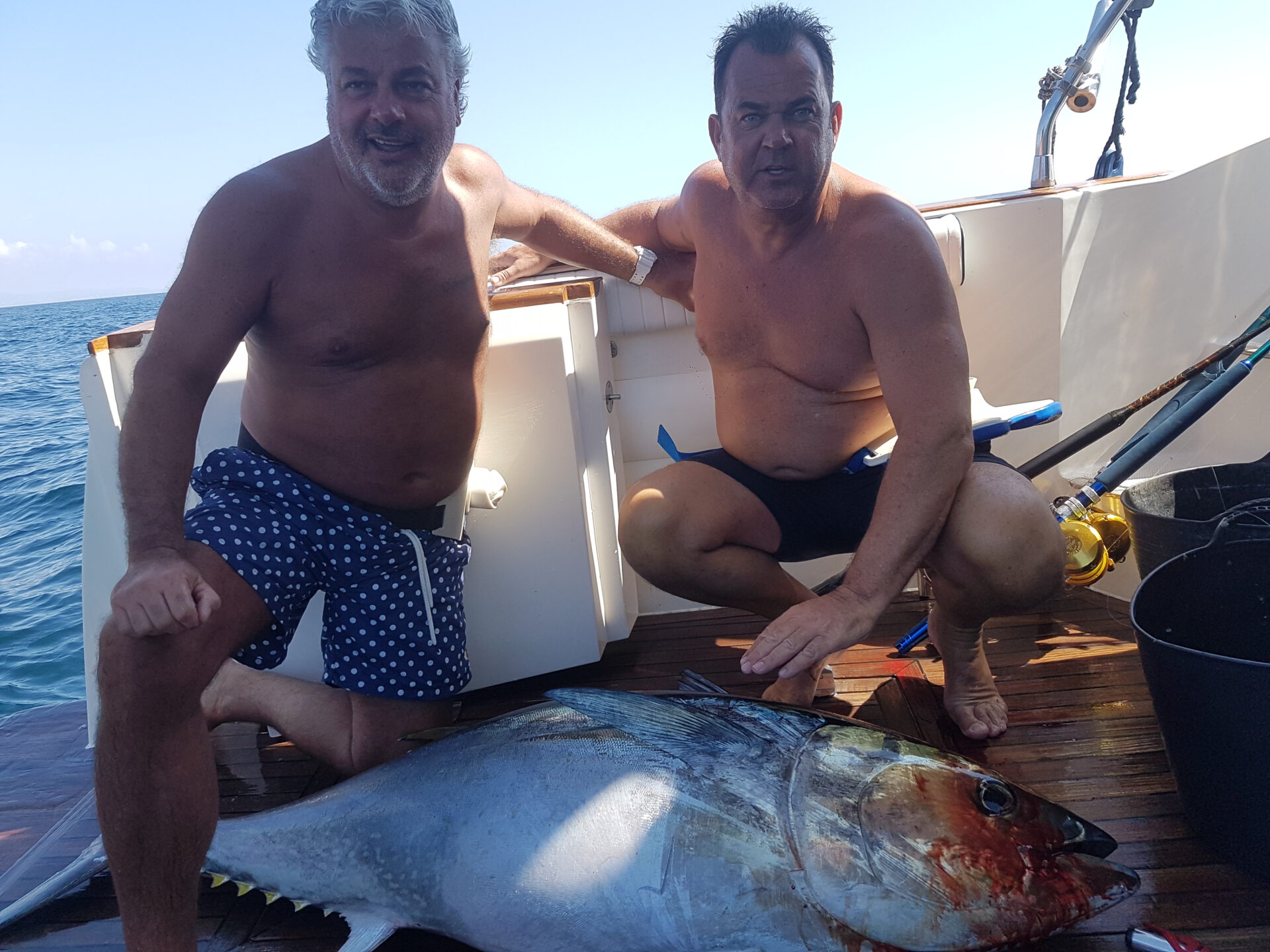 Pesca en barco Lovit Charter Marbella