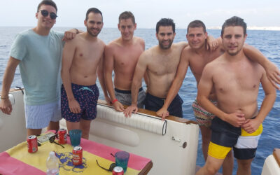 Fiesta en barco Lovit Charter Marbella
