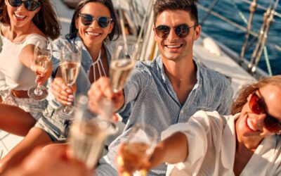 How to Plan the Perfect Birthday Party Aboard for Couples