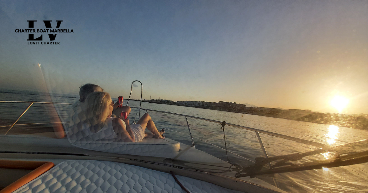 Mejores Atardeceres del Mediterráneo en Barco